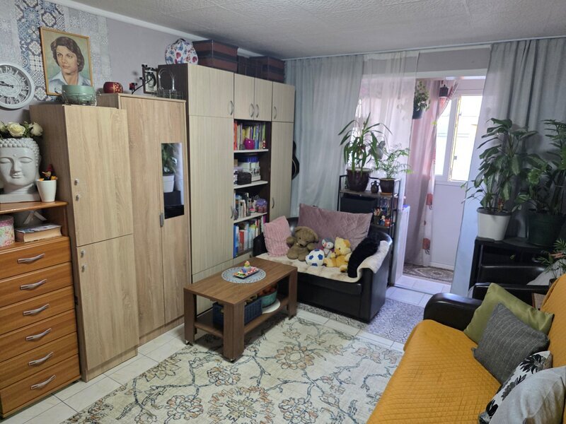 Titan, piata Salajan