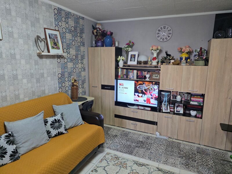 Titan, piata Salajan